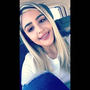 Meet your Posher, Kimberly